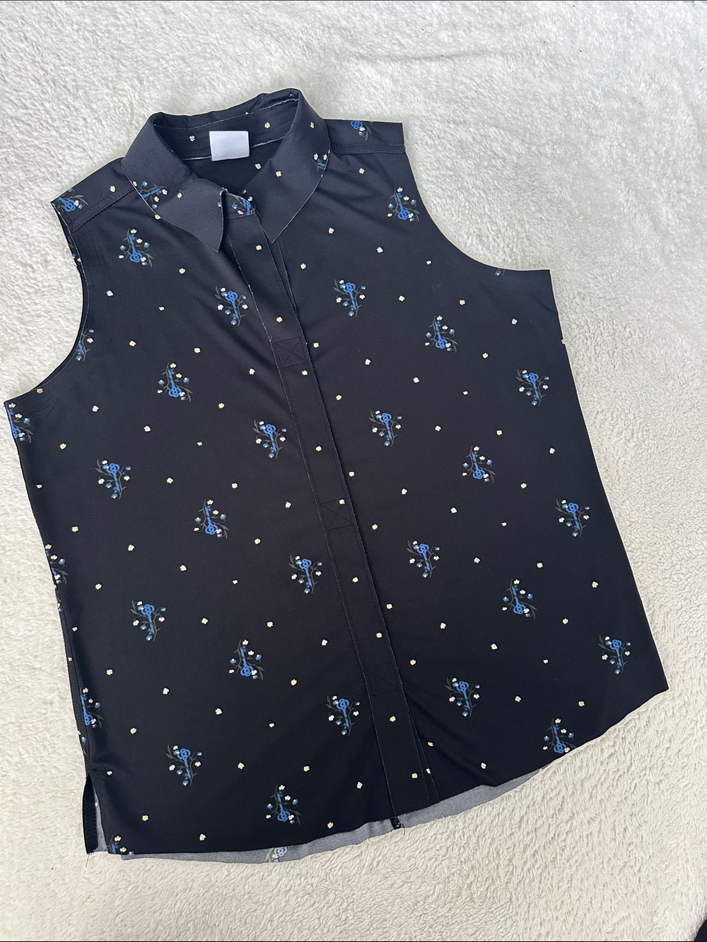 Belyn Key Women M‎ Black Floral Sleeveless Activewear Golf Pickleball Polo Top